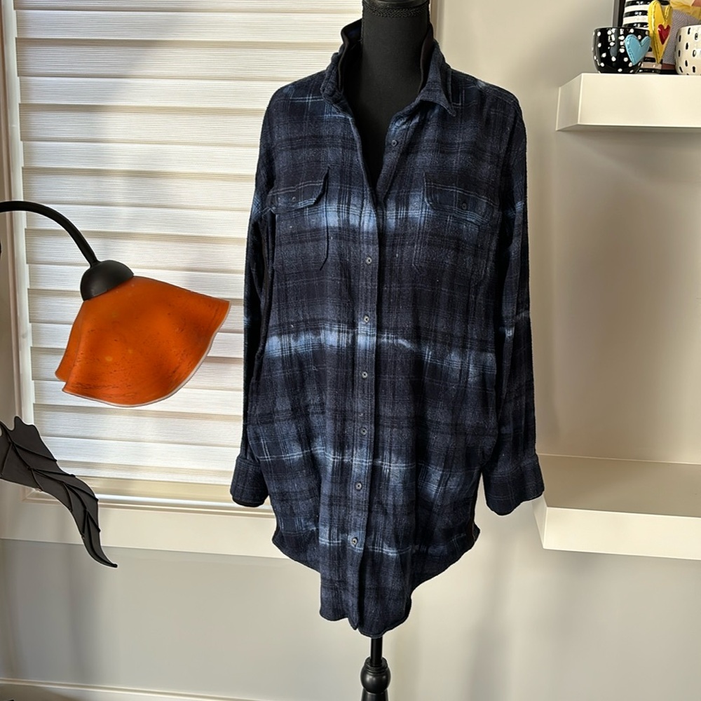 Free People oversized plaid flannel button down shirt/shacket, size M, EUC